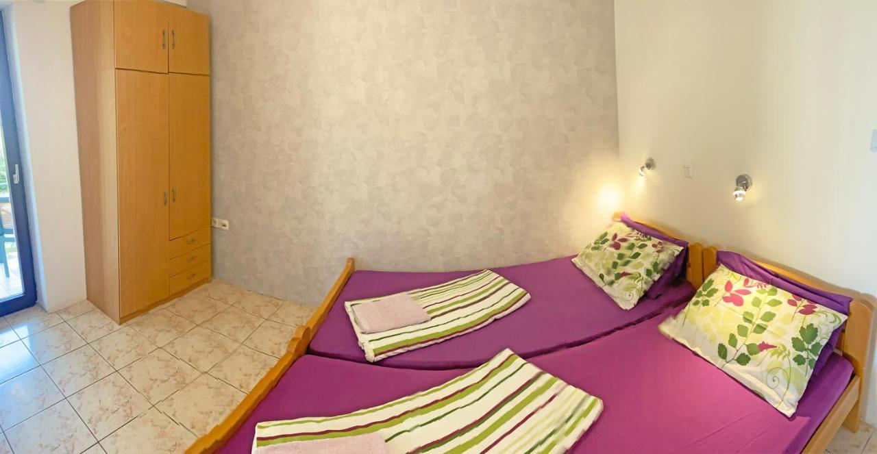 Apartments Vanessa โปเรช ภายนอก รูปภาพ