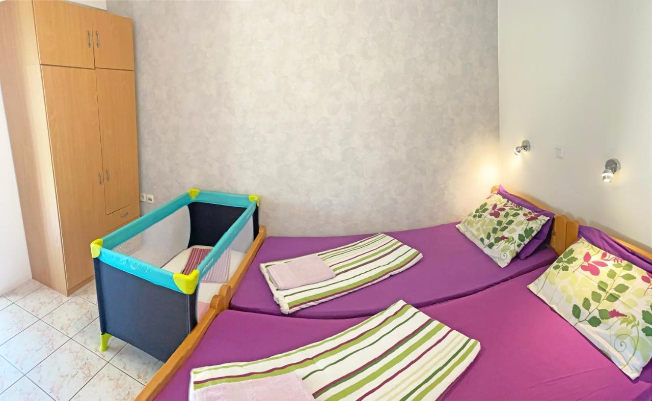 Apartments Vanessa โปเรช ภายนอก รูปภาพ
