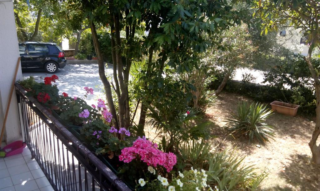 Apartments Vanessa โปเรช ภายนอก รูปภาพ